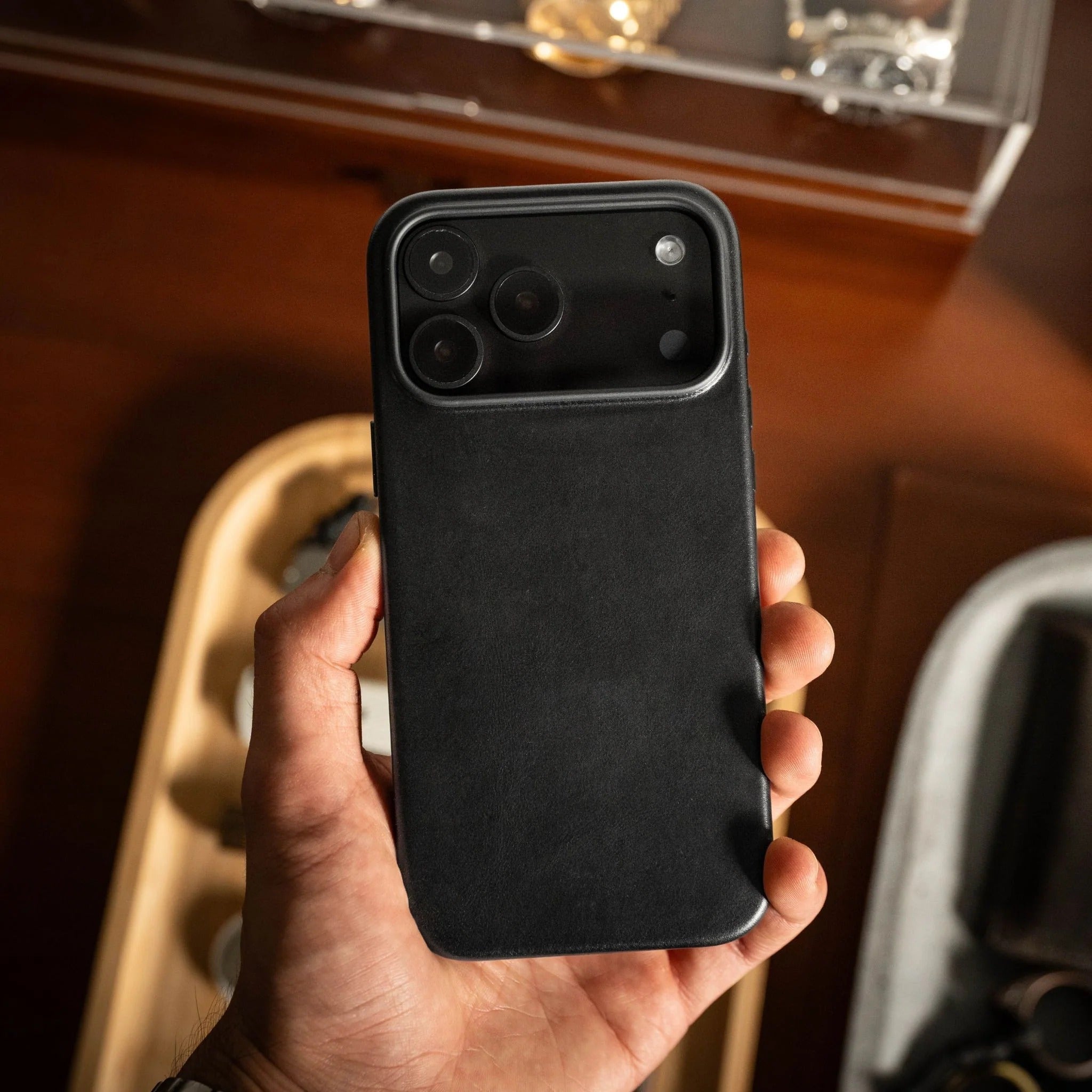 iPhone 17 Pro Leather Cover, Genuine Kzdoo Noble Collection Series Leather Case - Black